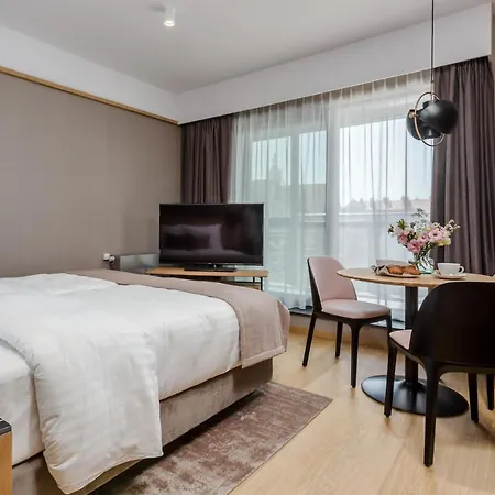 Apartment Deo Plaza By Rent Like -pink- *
